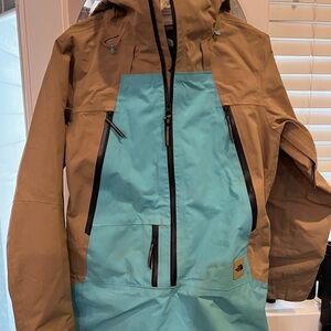 The North Face Tan and Light Blue Women's Jacket
